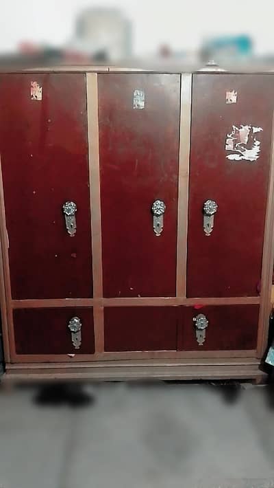 steel Almirah good quality