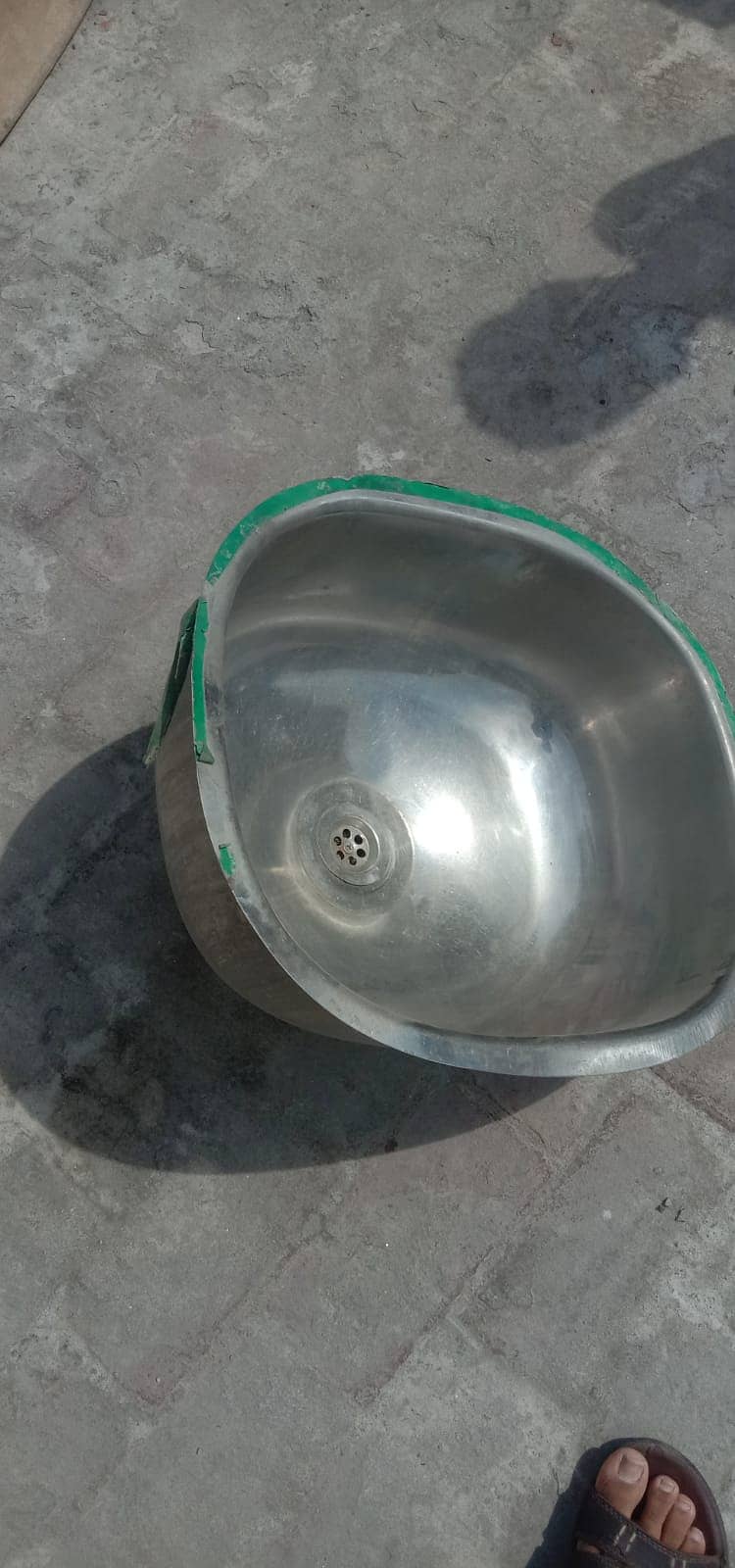 Kitchen sink 1