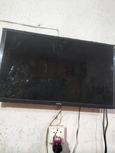 32 inch Samsung lcd for urgent sale