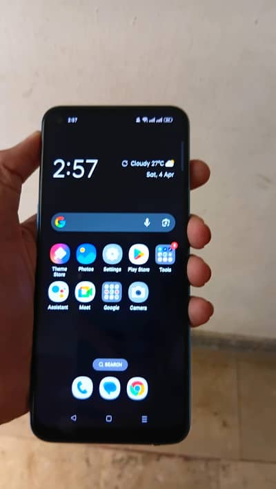 2 month hoiexchange with iphone se or x  shapdragan ka processer ha