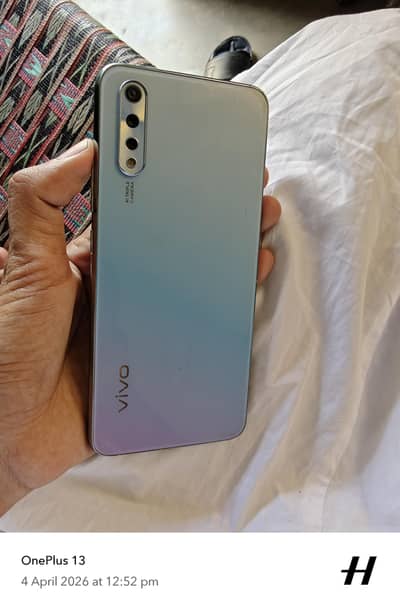 Vivo S1 256/8gb In display fingerprint Outstanding camera result
