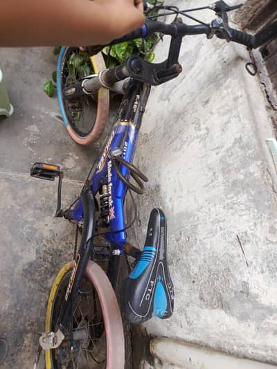 achi halat men he . spring wali