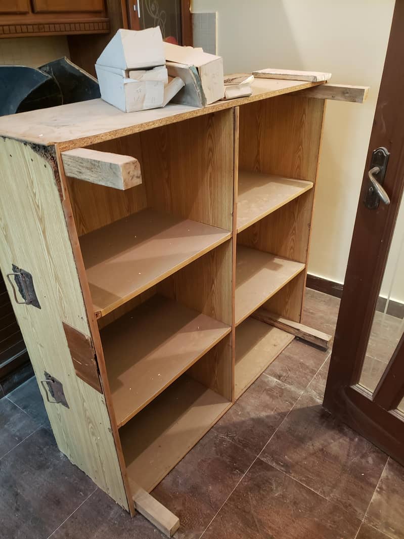 Two 4 × 4 Cabinets/Boxes 2