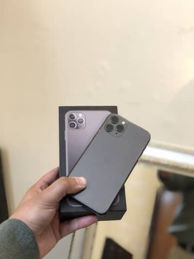 Iphone 11 pro 256gb PTA approved. complete box.