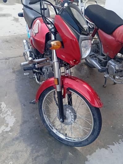 | Honda CD 70 Dream | Model 2024 |