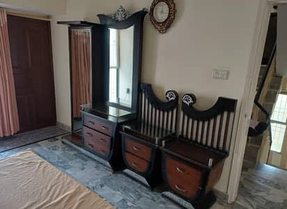wooden bedroom set for urgent sale
