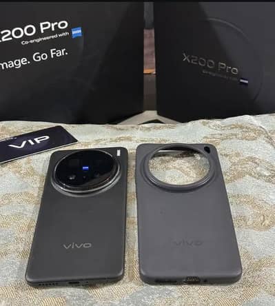 Vivo X200 Pro official PTA approved  16-512GB