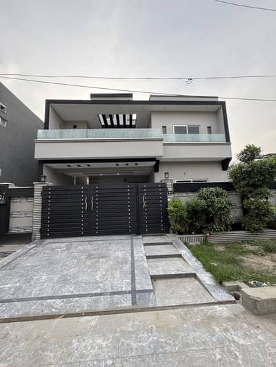 Luxury Modern House for Sale - Punjab society phase 2