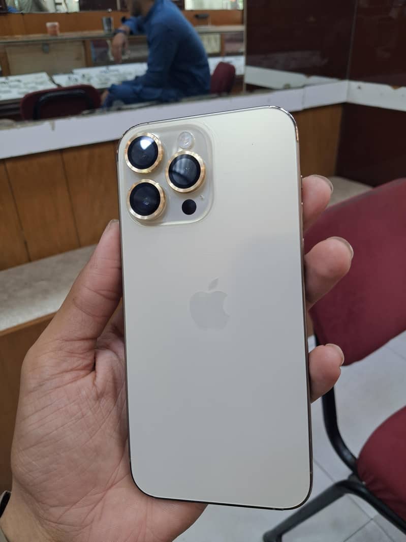 IPhone 14 Pro Max 256GB  89% Battery Health 0