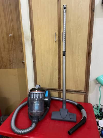 Vax Electric Vacuum cleaner