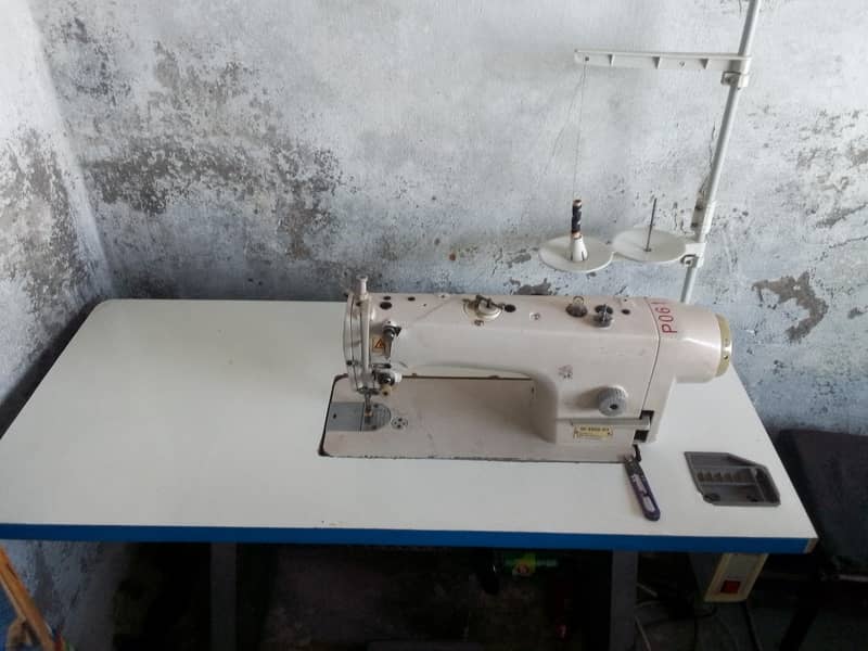 sewing machine 7
