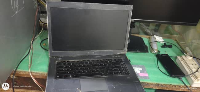 Dell E5560 i3 2nd 128ssd 4GB Ram
