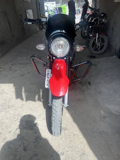 Total geniune both tyer tubeless all ok bike