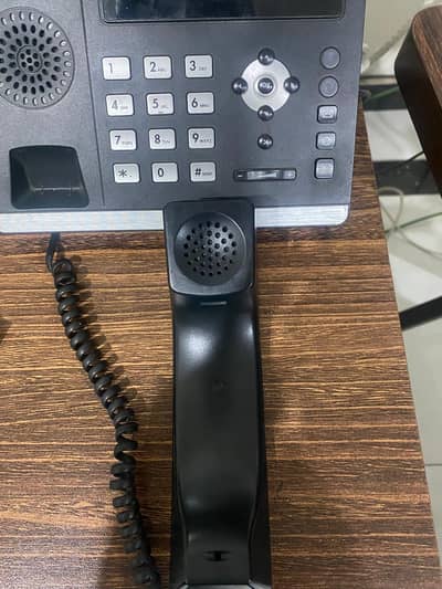 IP phones available T41P Yealink