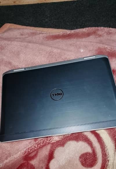 Dell latitude Core i7 brand new