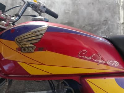 I'm selling my cd 70 japnes model