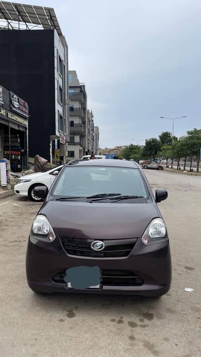 Daihatsu mira eis 2012/15