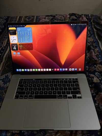 MacBook Pro 2019 32gb 512gb