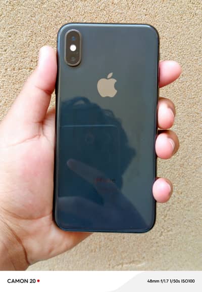 Iphone xs pta approved battery 82!! Genuine health