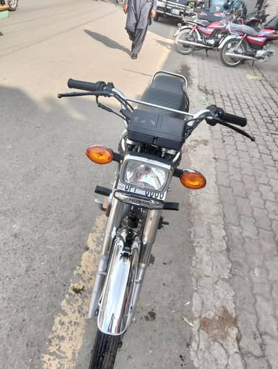 Honda CG 125 2025 model fast owner  rate final