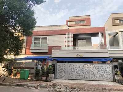 Vip 11 Marla Semi Furnished Portion Available For Rent In Bahria Town Lahore