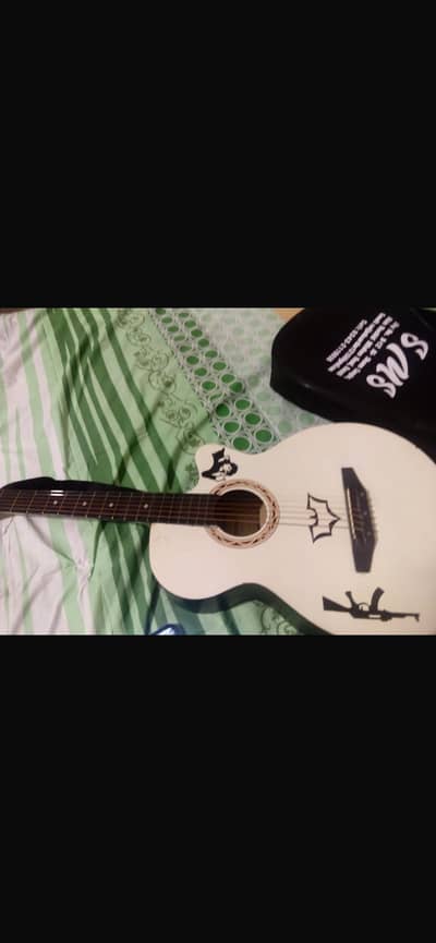 Guiter for sale