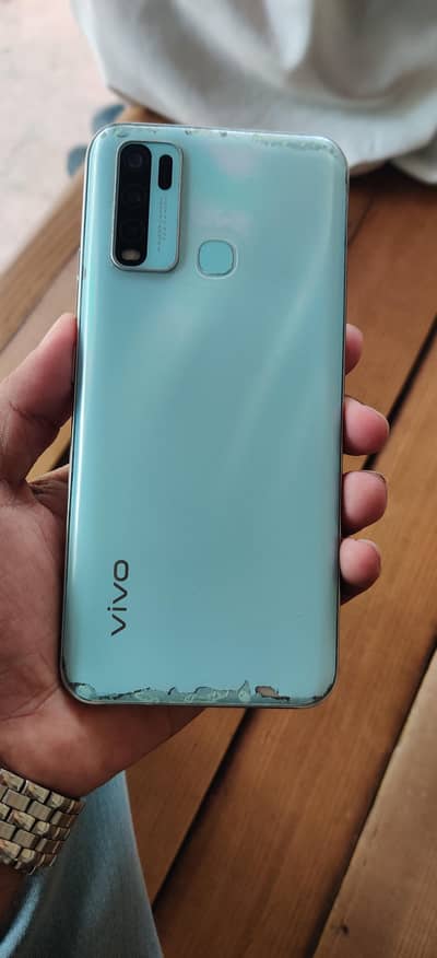 vivo y30