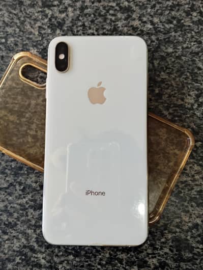 I phone xs max. battery 83 10 by 10 512 jp
