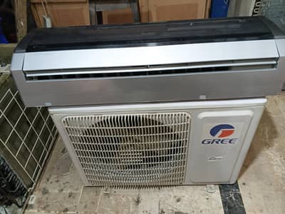 gree 1.5 ton ac full original condition like new look