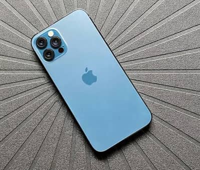 I phone 12 pro , water pack , 10/10