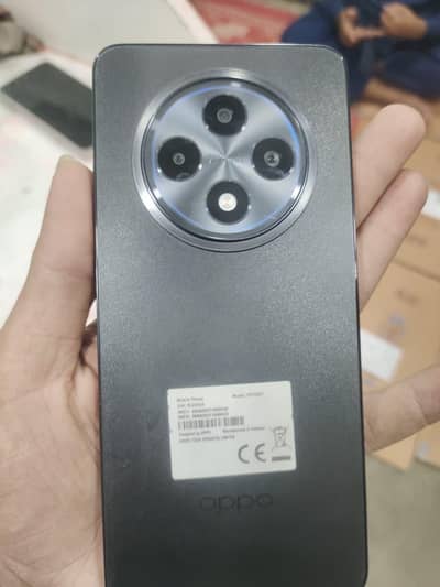 one hand use urgent money need