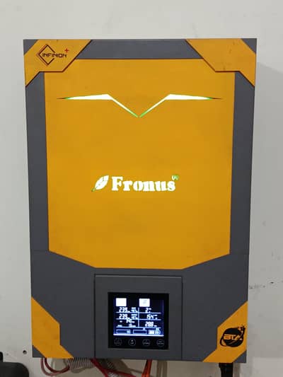 Fronus 3.6 kw hybrid inverter for sale