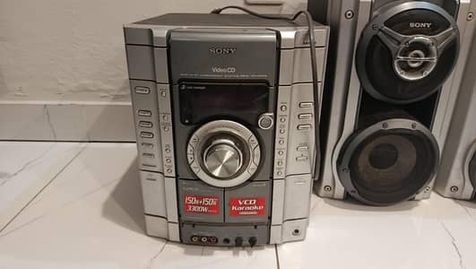 Deck/mini stereo sound system