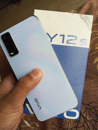 Vivo y12s  box+charger