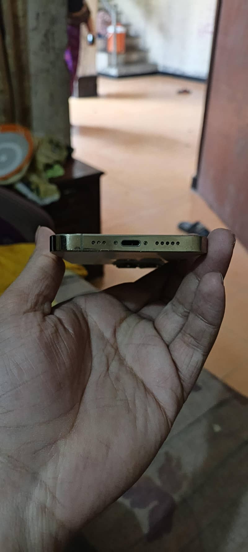 13 Pro LLA, E + Physical sim 5