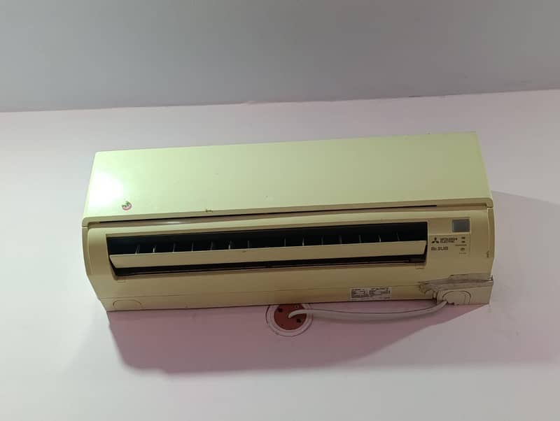 Mistrbushi Split AC 3