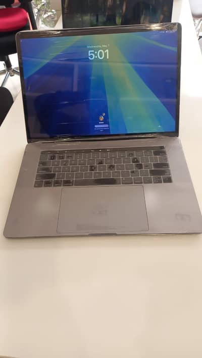 Apple Macbook Pro 15” 2019