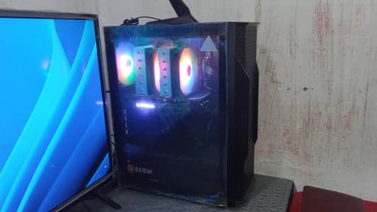 High End Gaming PC in Warranty | Exclusive Deal | 4070 Super  | 32 GB