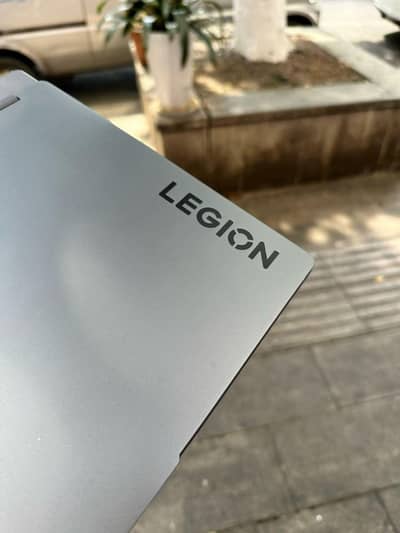 Leanove legion  r7 8845h rtx 4060