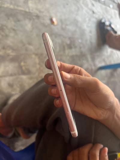 iPhone 7 for urgent sale