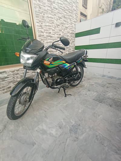 Honda Pridor in Excellent condition for sale 0322-4682340