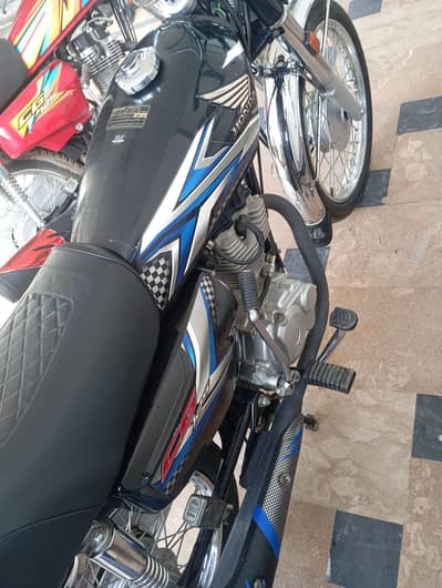 honda CG 125 for sale in Lahore