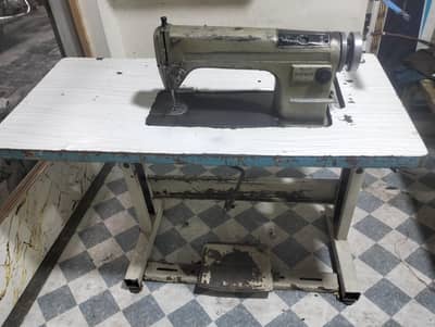 sewing machine