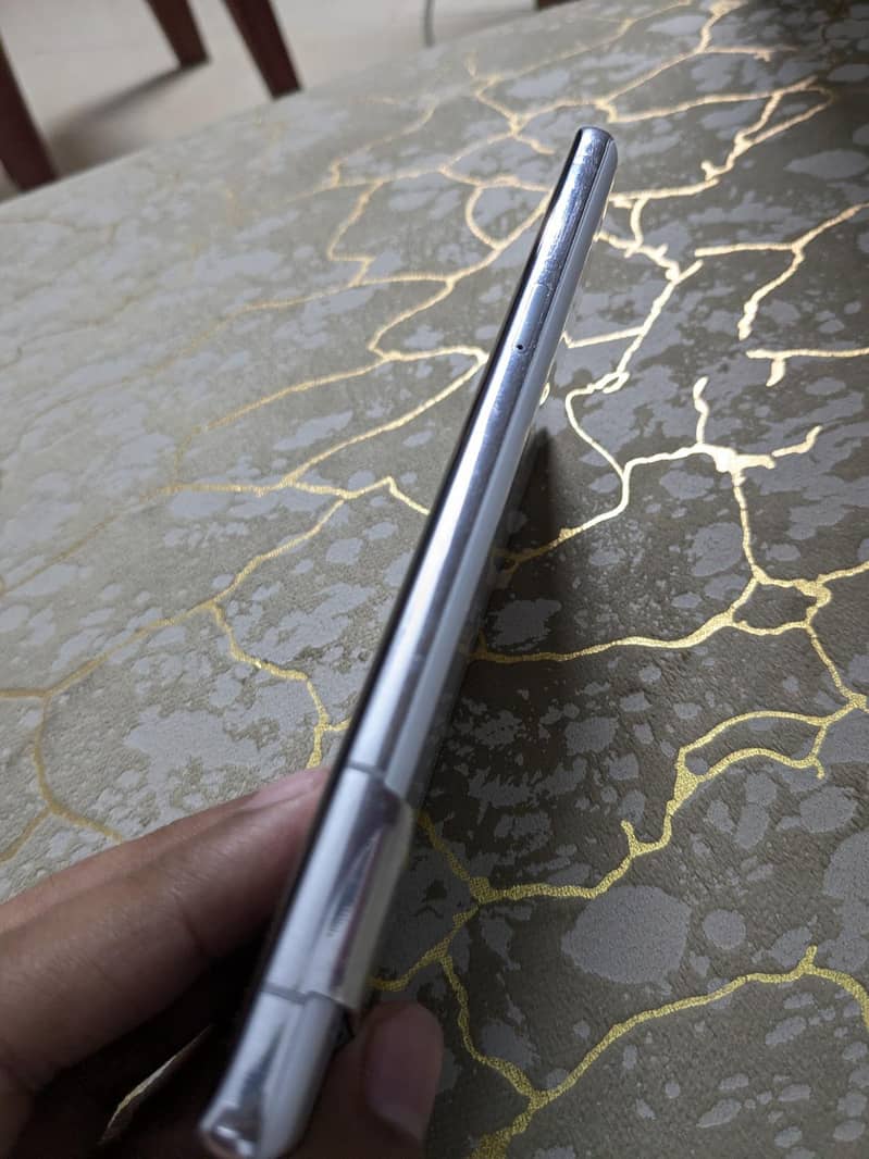 Google Pixel 7 Pro 4