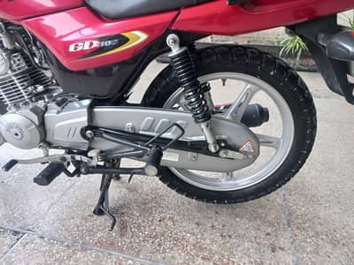 singal person used bike tube lese tyres 03006446839