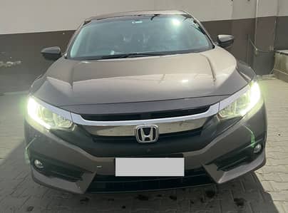 Honda Civic 2018 Model Red Meter