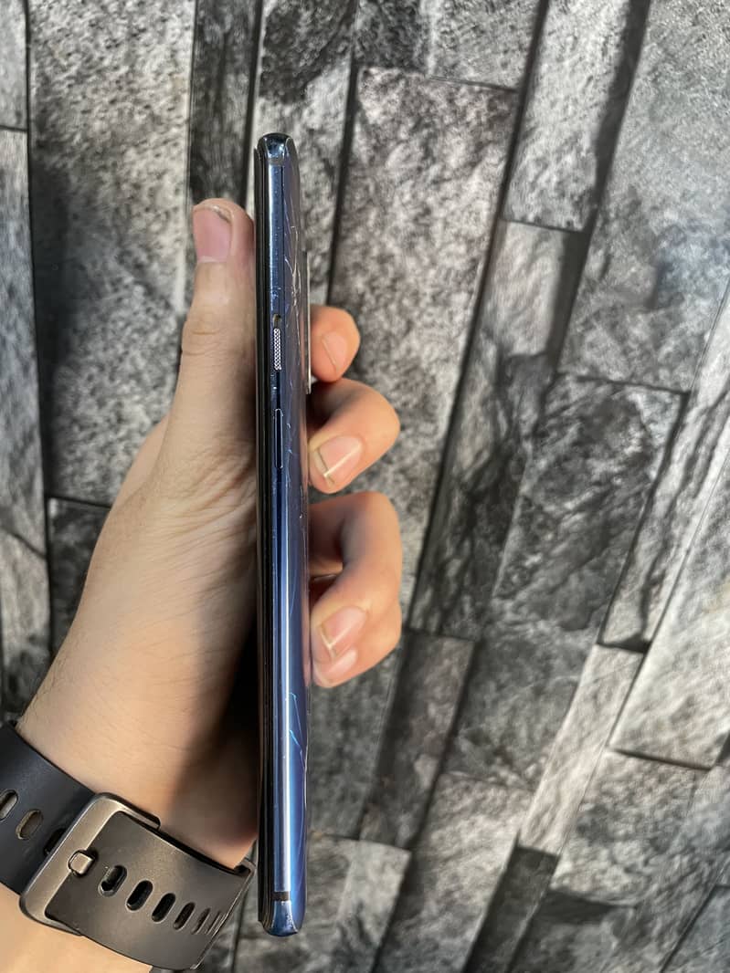 One plus 7tpro 6