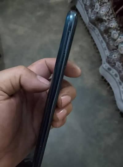 redmi note 10 phone bht axha hy