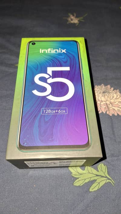 Infinix S5 neat and clean