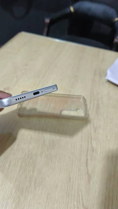 vivo400 10/10 condition